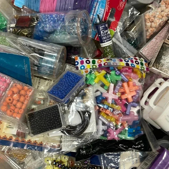 Mystery Bead bags - Picture 1 of 2